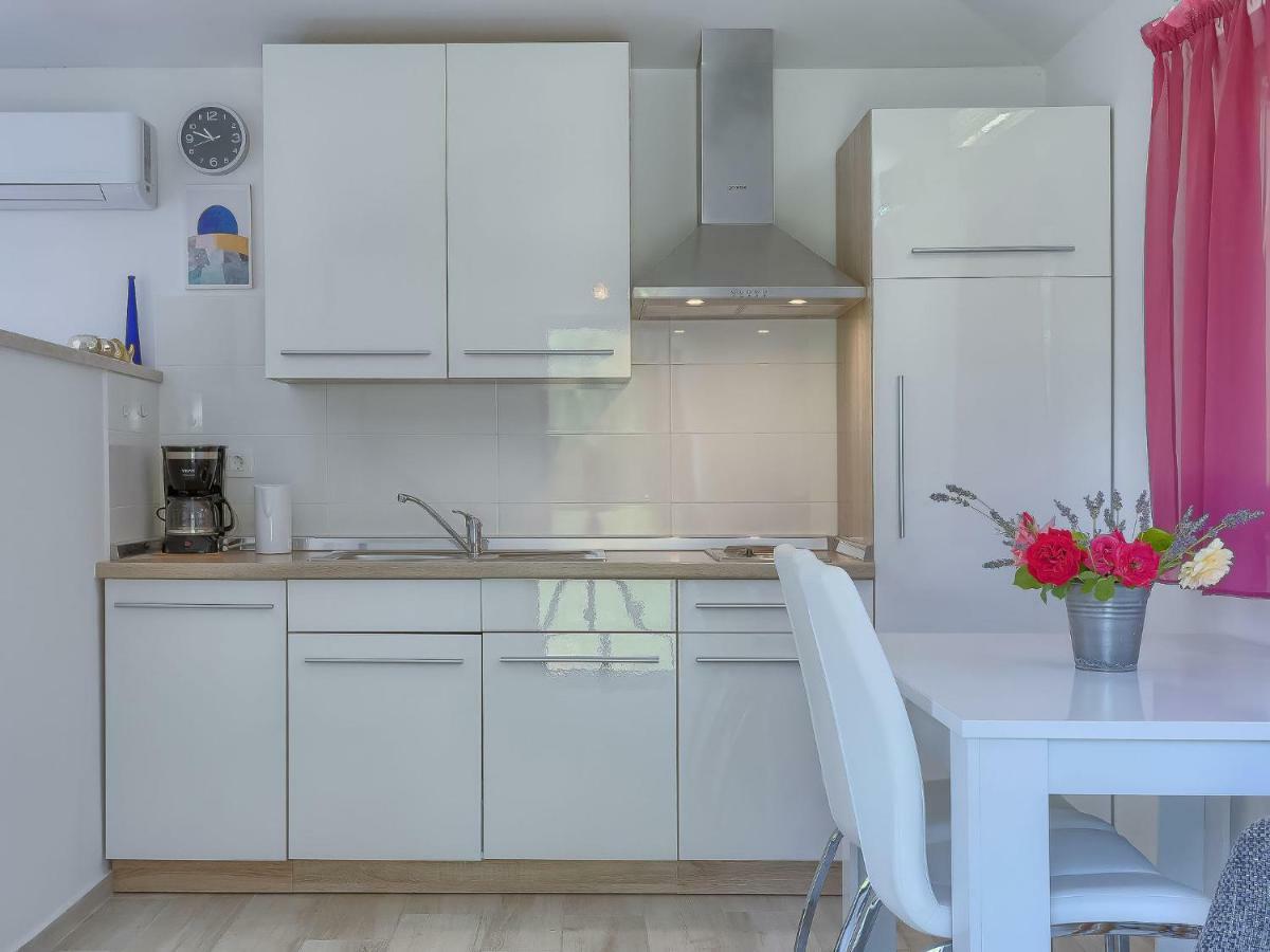 Holiday Home Lucija By Interhome Vinež Kültér fotó